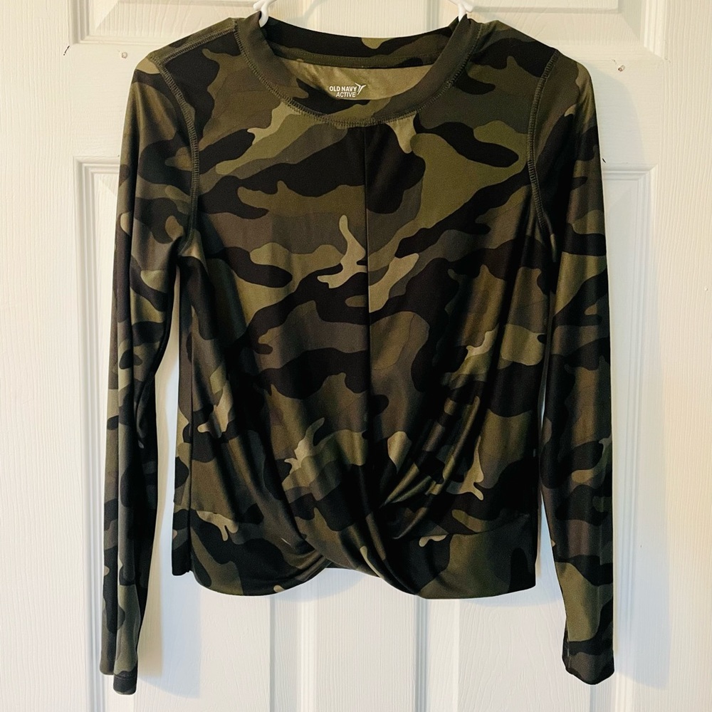 Old Navy Active Breathe ON Top
